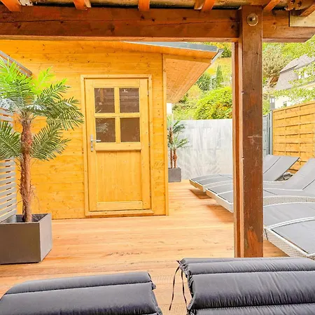 Wellnessblick - Naehe Triberger Wasserfaelle *